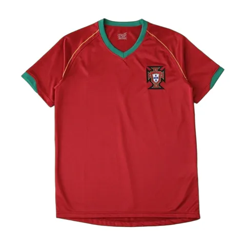 2006 season Portugal home retro Fan version