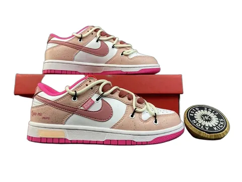 Nike Dunk M Batch
