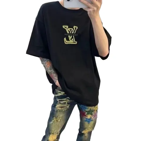 Lv Tee